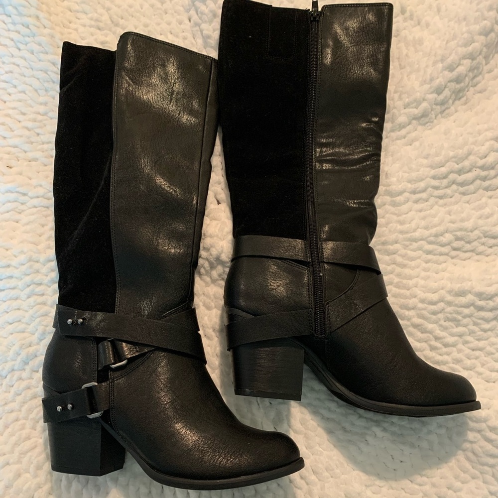 Black Boots